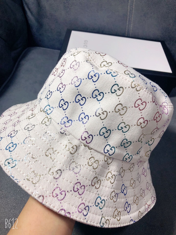 ブランド帽子背面デザイン